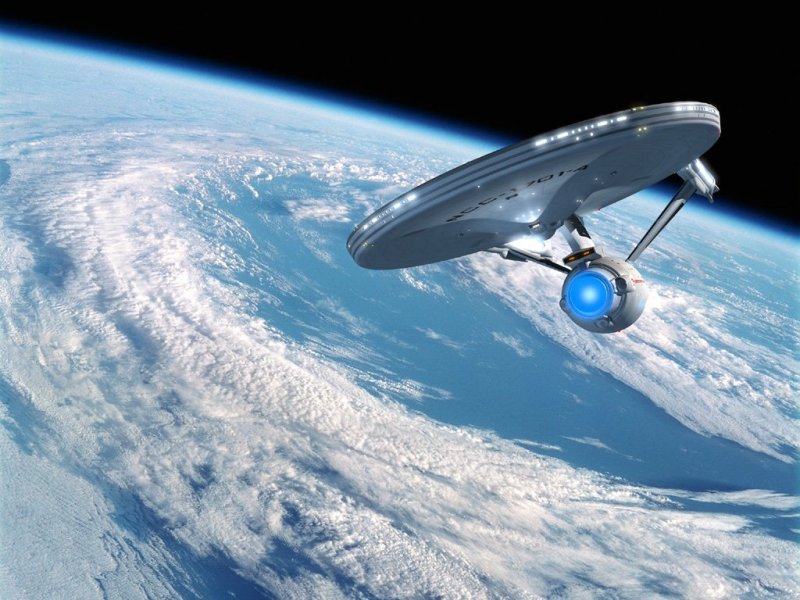 Starship Enterpise in Earth orbit - Free Star Trek Computer Desktop Wallpaper